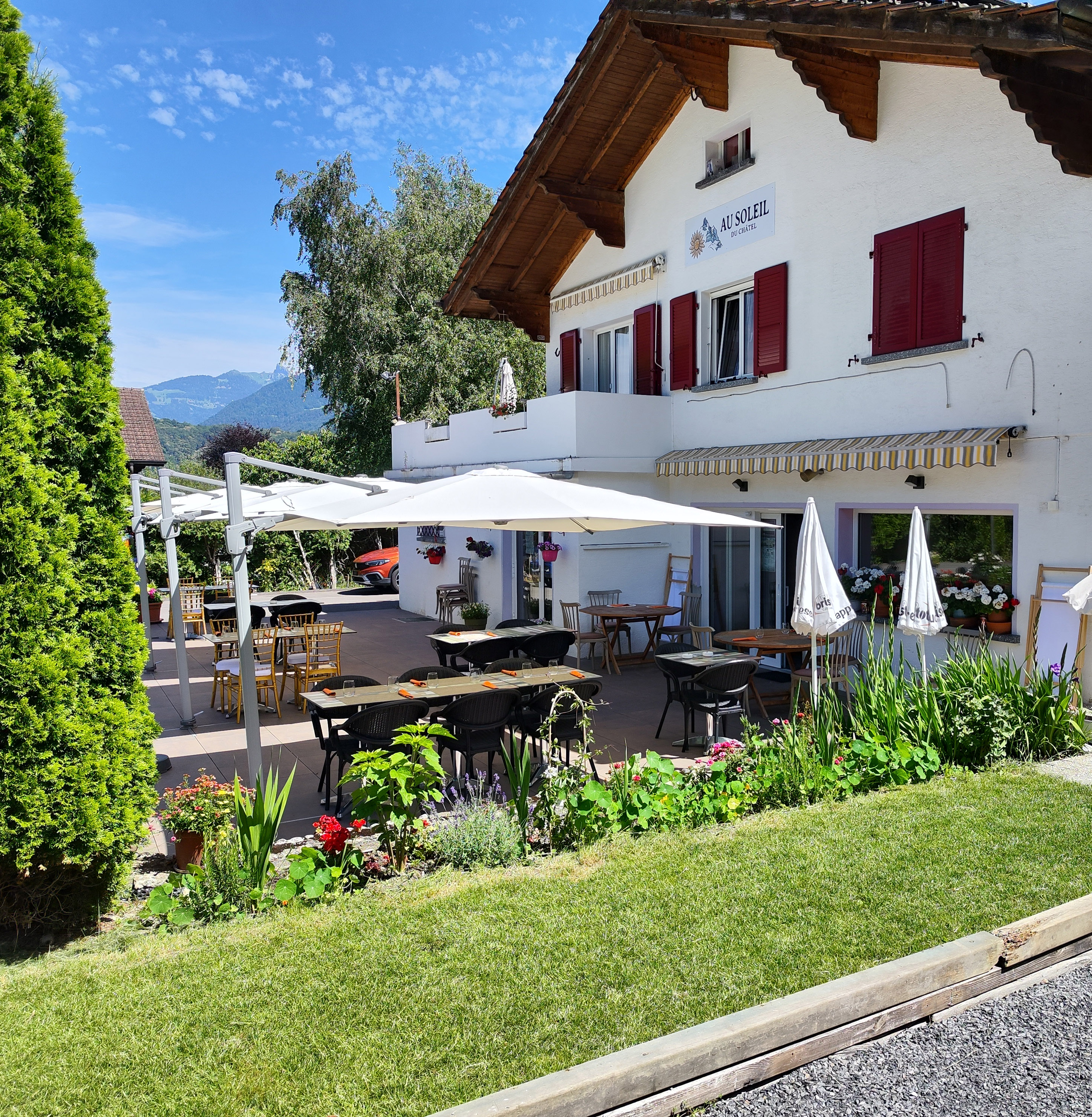 AU SOLEIL DU CHÂTEL SÀRL